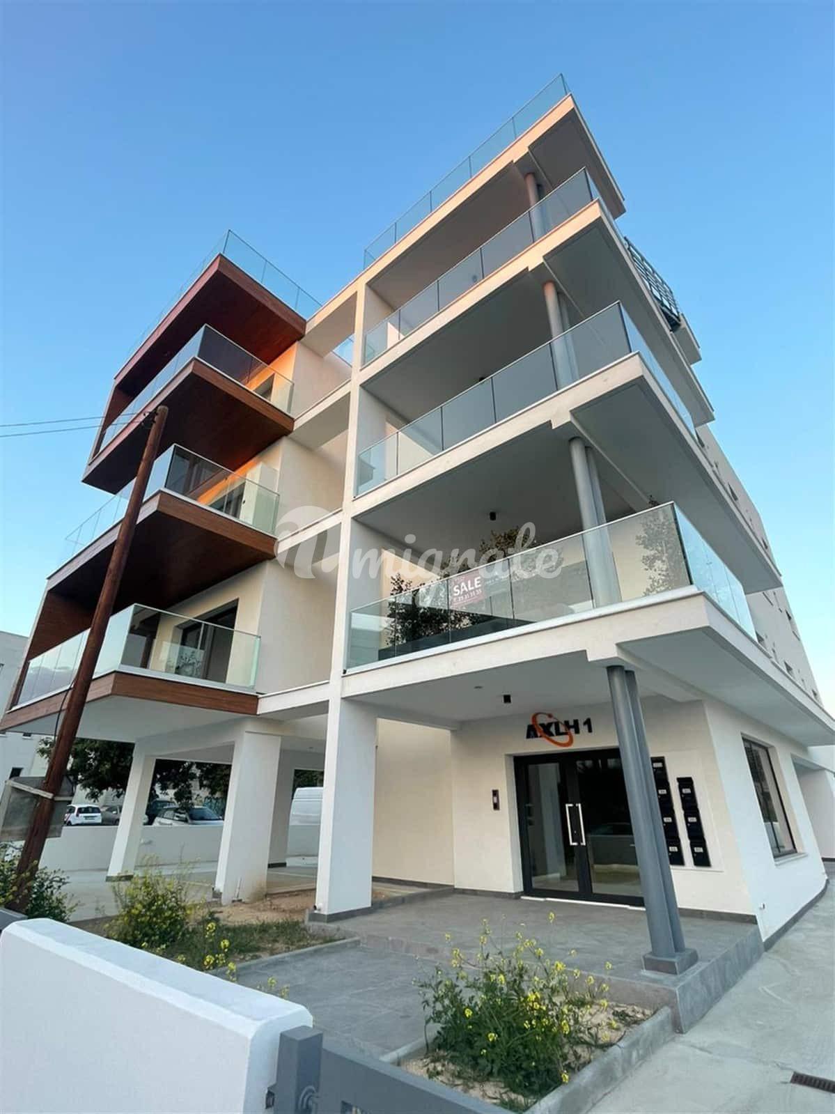 Квартира с 2 спальнями в Потамос Гермасойяс, Лимассол
 (2 Bedroom apartment in Potamos Germasogeias, Limassol)