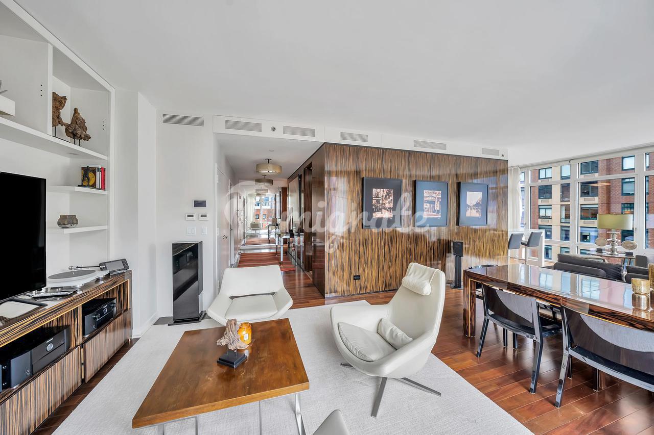 Кондоминиум в Place 57, 207 E 57TH ST, 19B - Midtown, New York