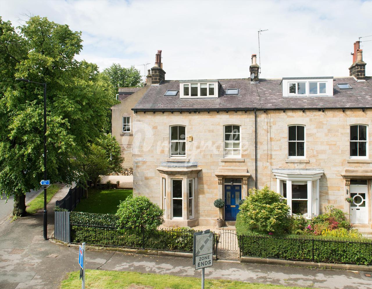 Вилла в Beech Grove, Harrogate, North Yorkshire, HG2