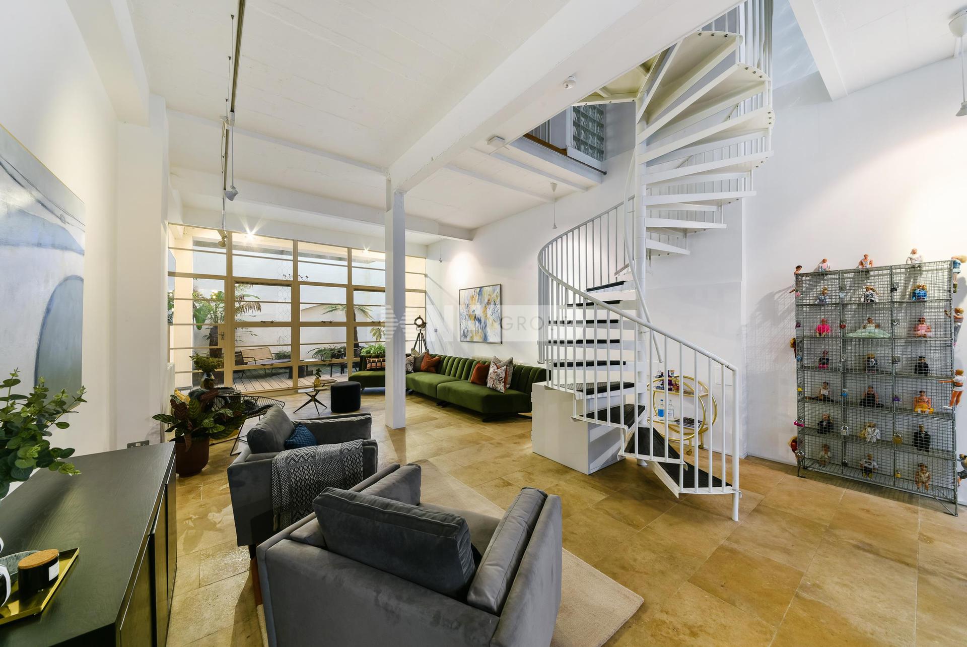 Квартира в Princelet Street, London, E1