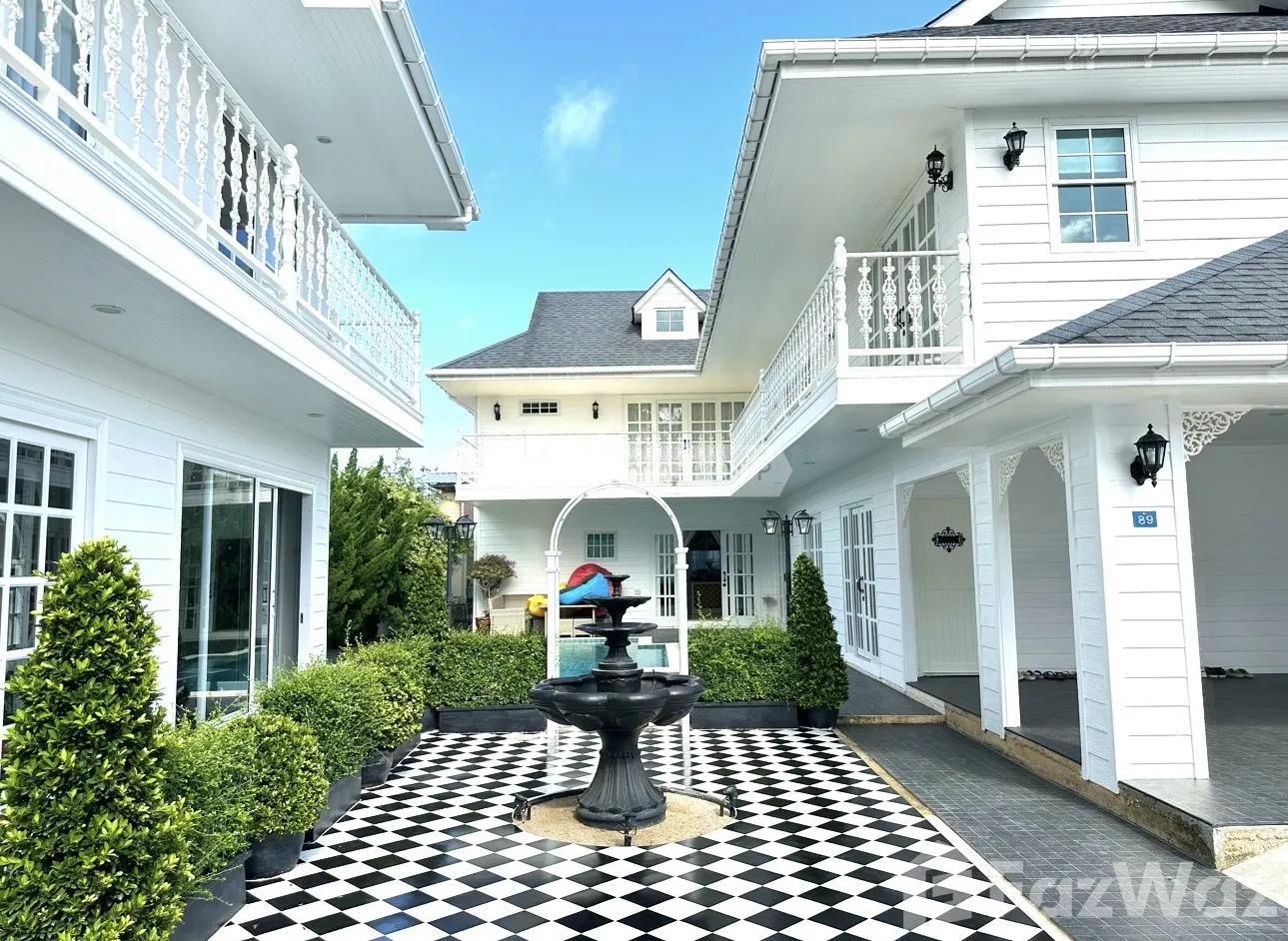 Luxury European-Style Villa Estate for Sale in Cherngtalay