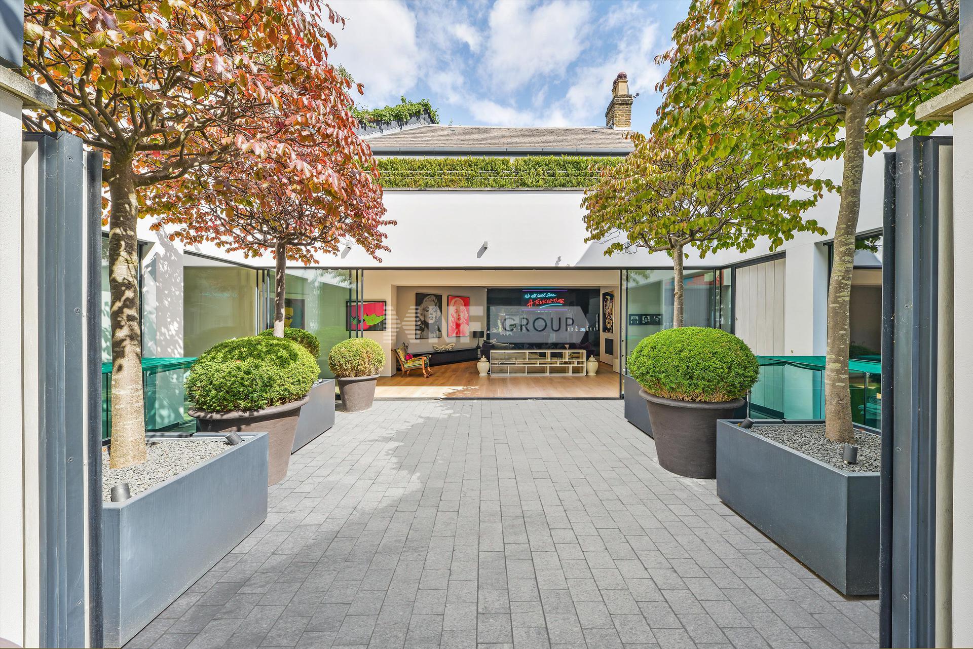 Вилла в Kelso Place, London, W8