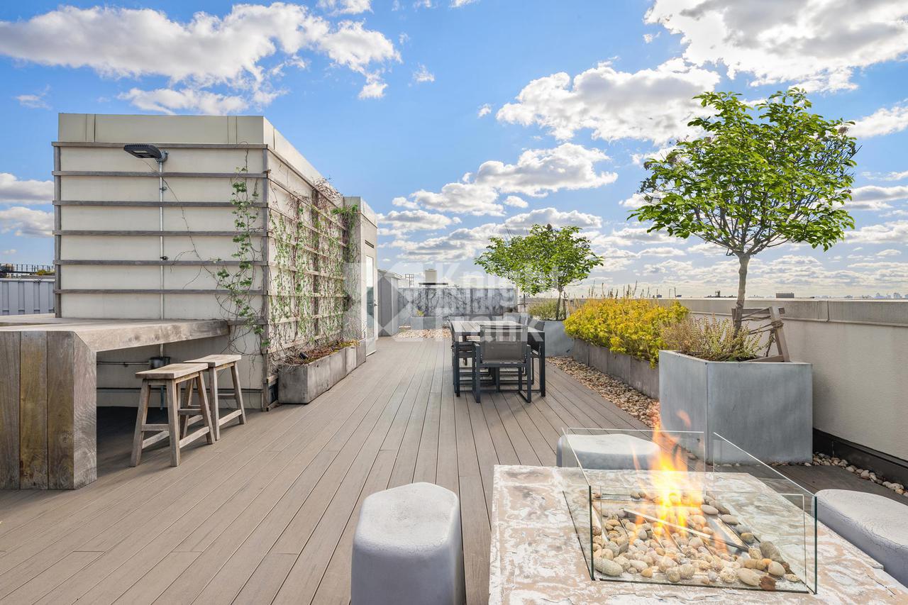 Продажа - Кондоминиум в Arris Lofts, 2728 THOMSON AVE, 810/811 - Long  Island City, New York - в Нью-Йорке в США, цена $ 4 995 000 | KF.expert