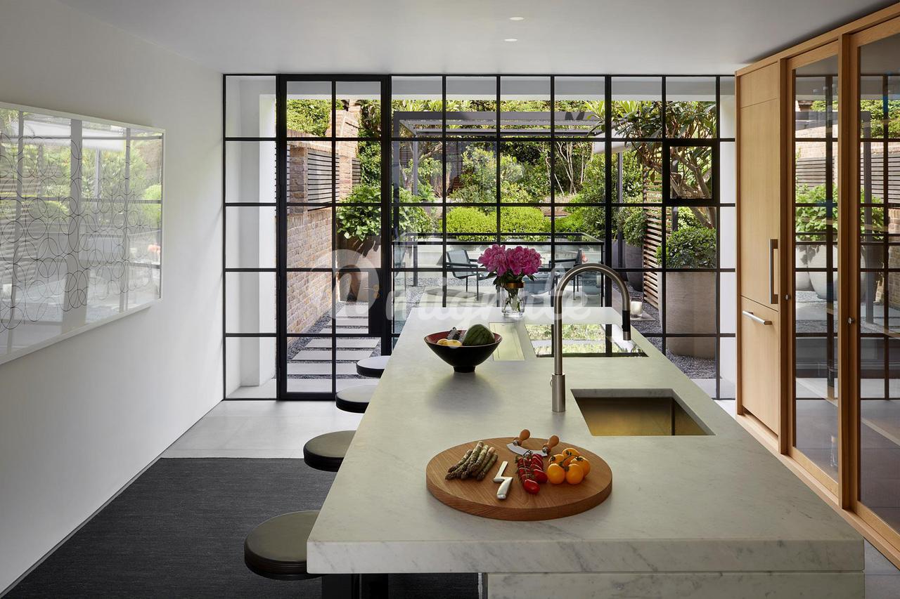 Вилла в Holland Street, London, W8