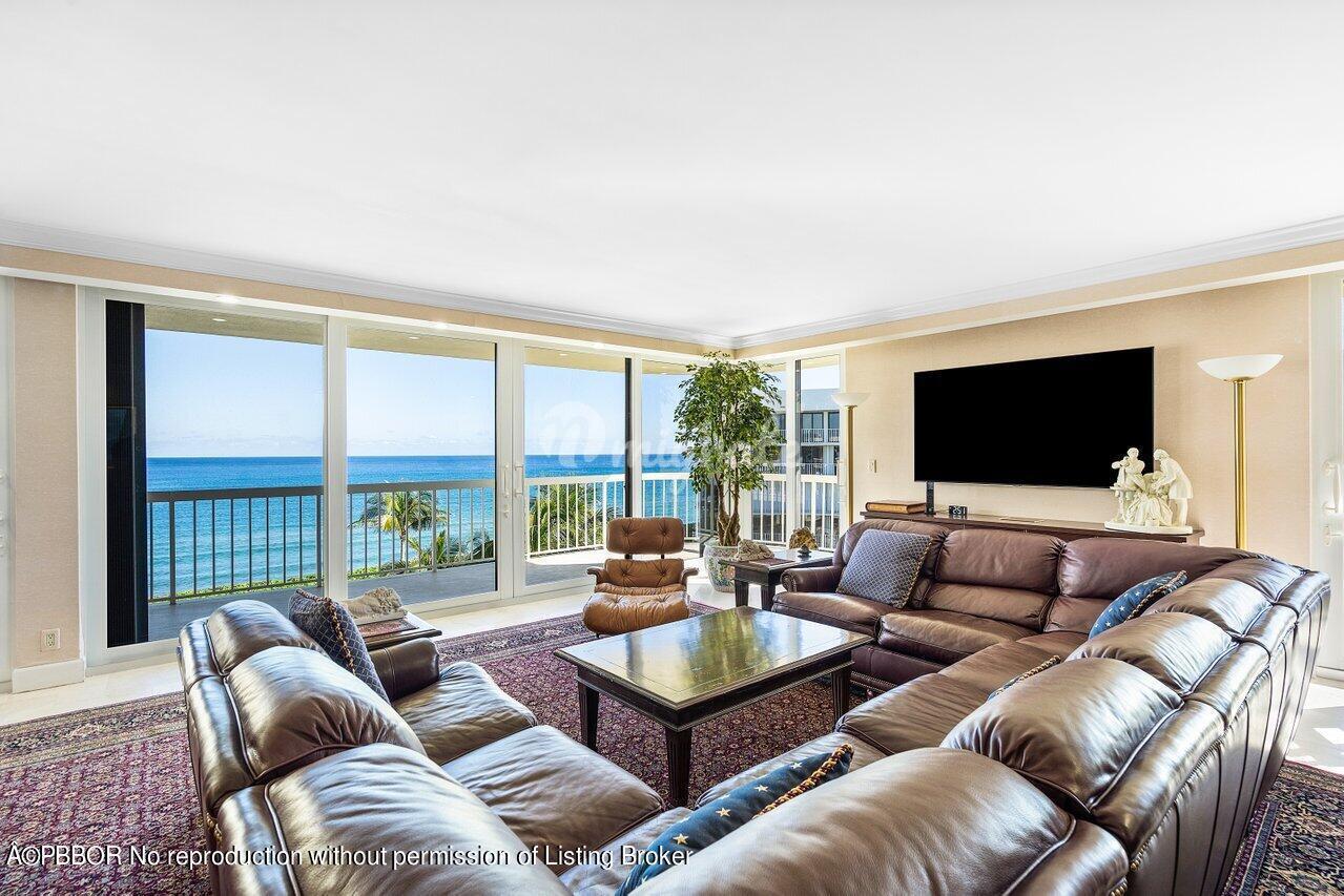 Кондоминиум в 3300 S Ocean Boulevard, 508S - Palm Beach, Florida