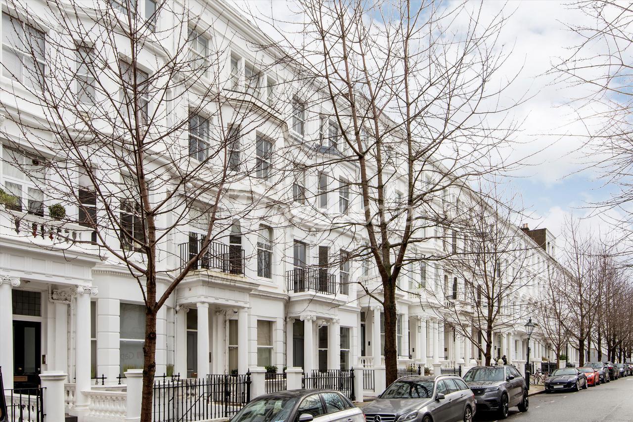 Квартира в Brunswick Gardens, London, W8