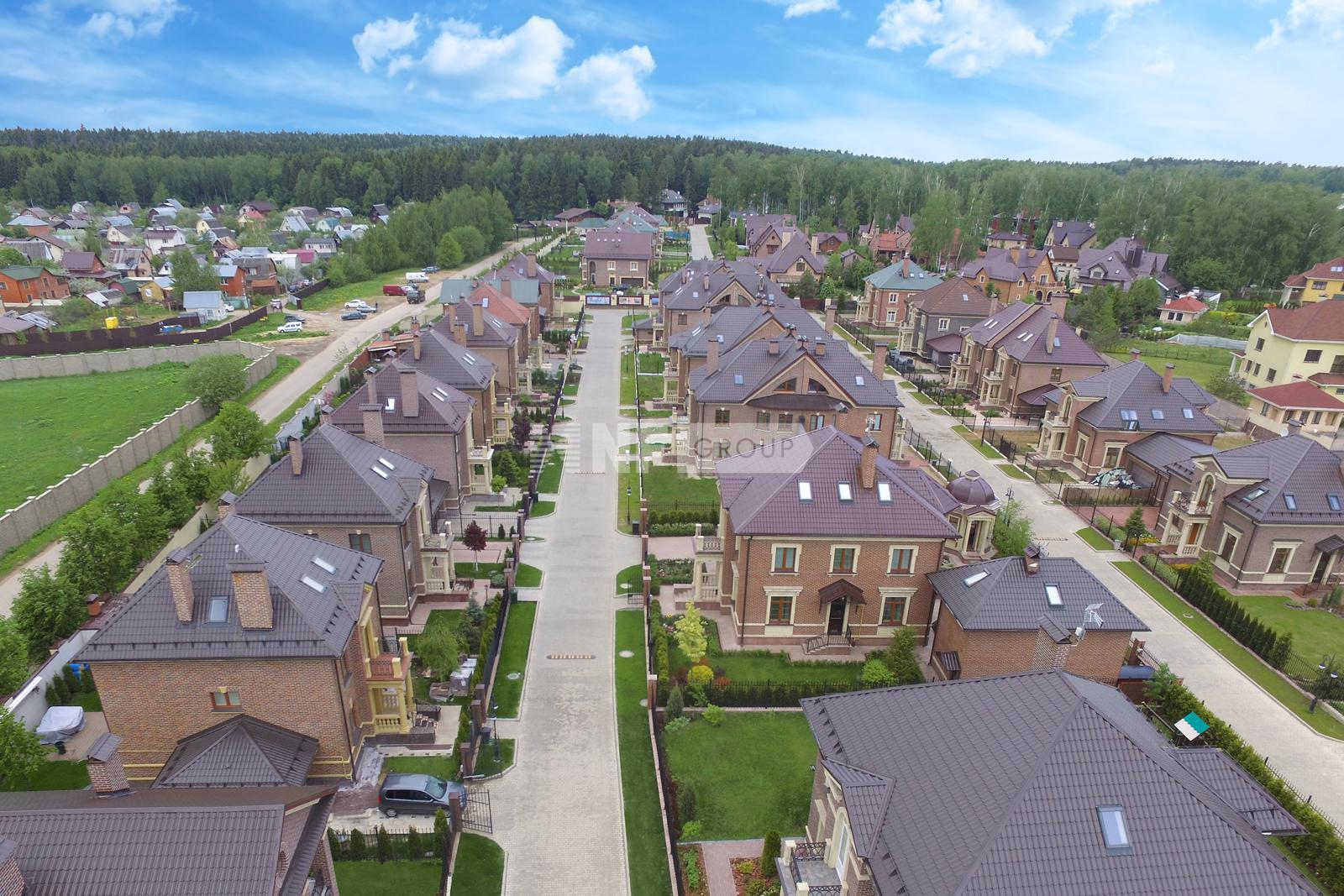 «Английский квартал в Аносино» (Angliyskiy kvartal v Anosino)