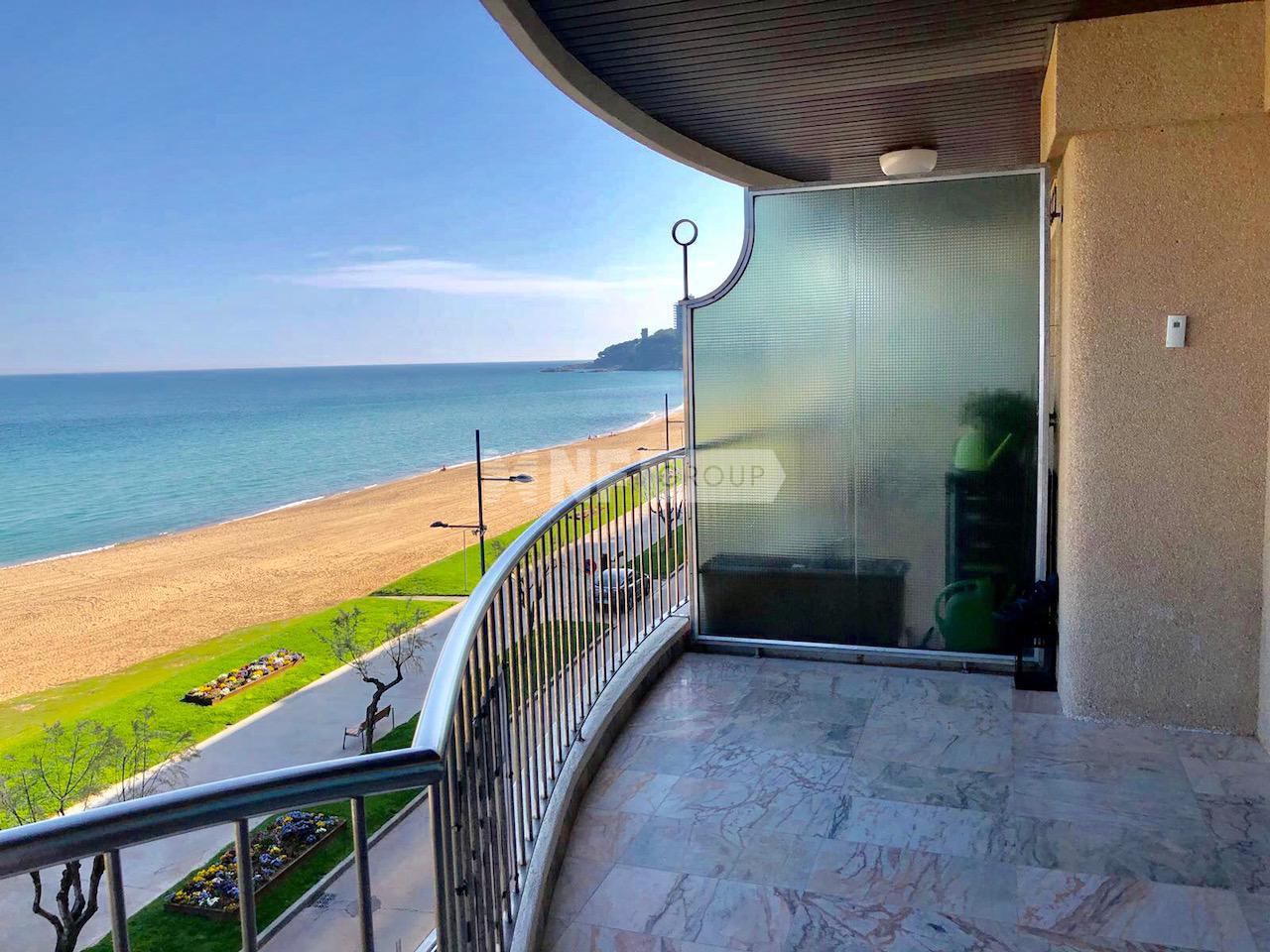 Апартаменты на первой линии в Испании