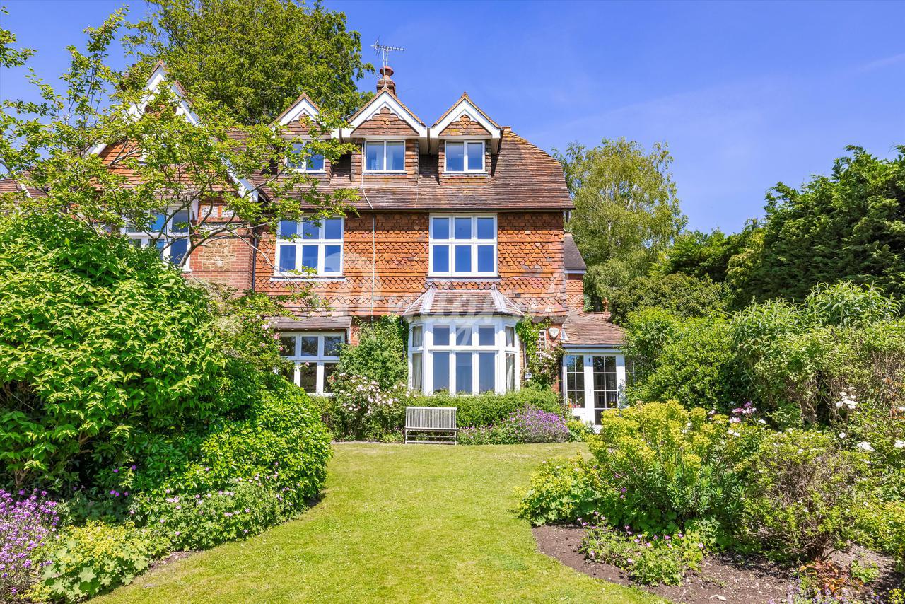 Вилла в Beech Lane, Guildford, Surrey, GU2