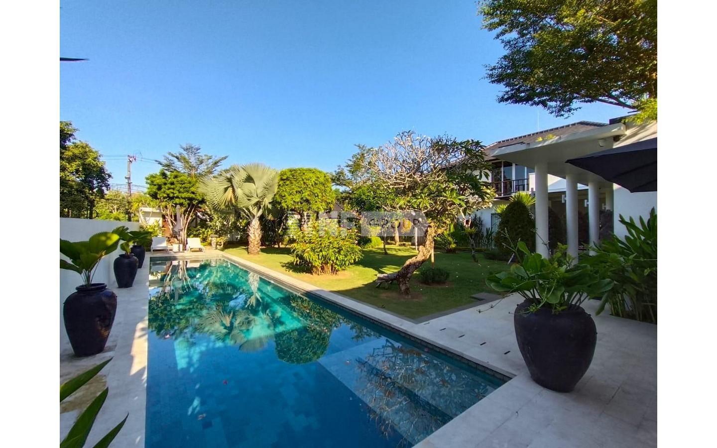 Contemporary Elegant Dream Home for Sale in Goa Gong