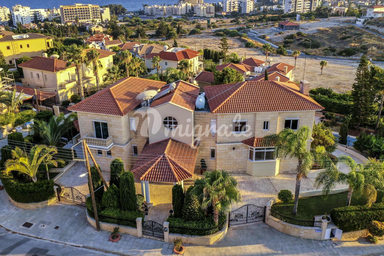 5-спальная вилла с видом на море