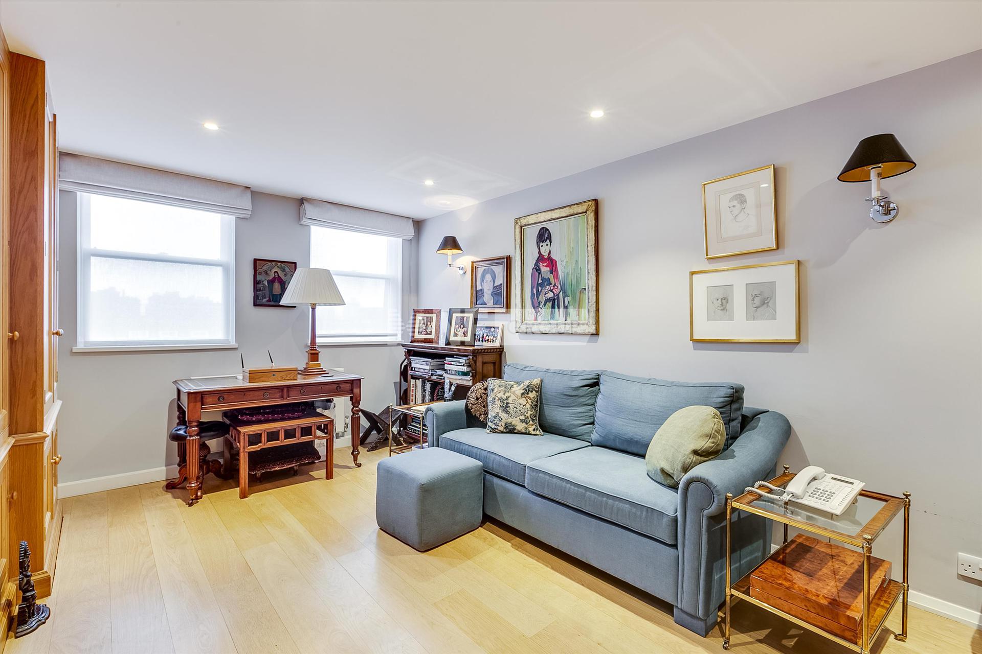 Квартира в Pier House, 31 Cheyne Walk, London, SW3