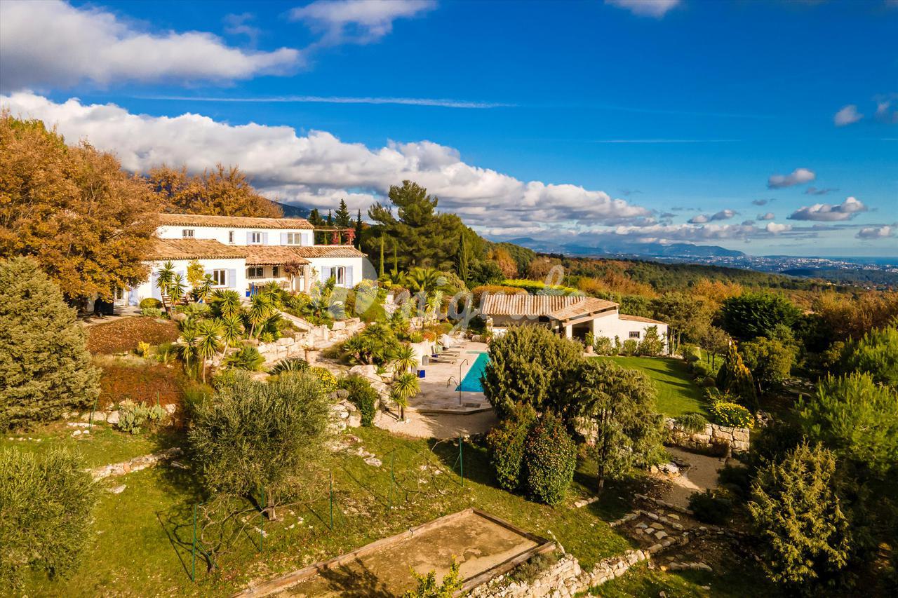 Вилла в 06560 Chateauneuf-Grasse, Alpes Maritimes, Provence Alpes Cote d