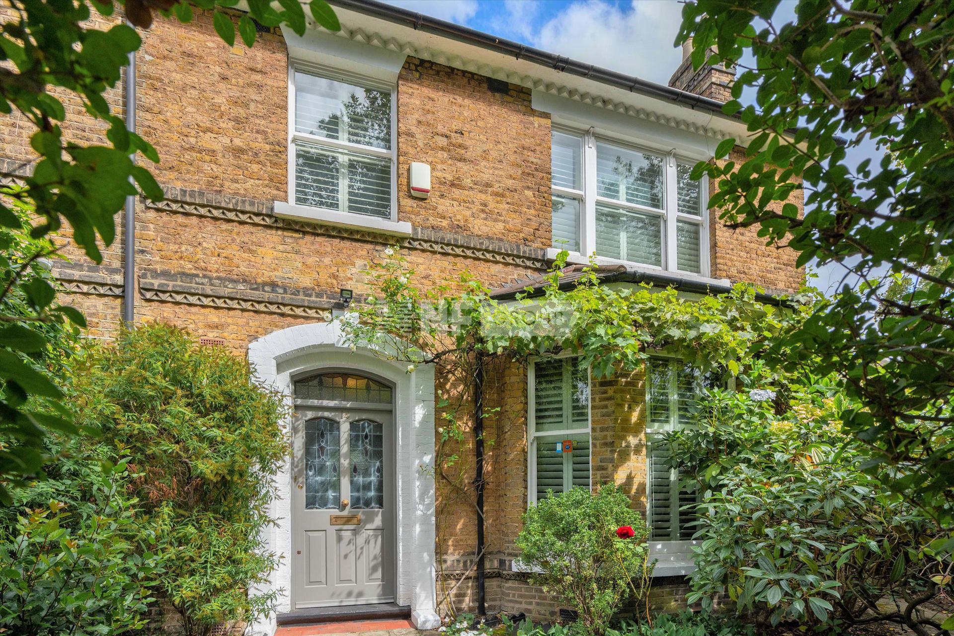 Вилла в Croxted Road, West Dulwich London SE21