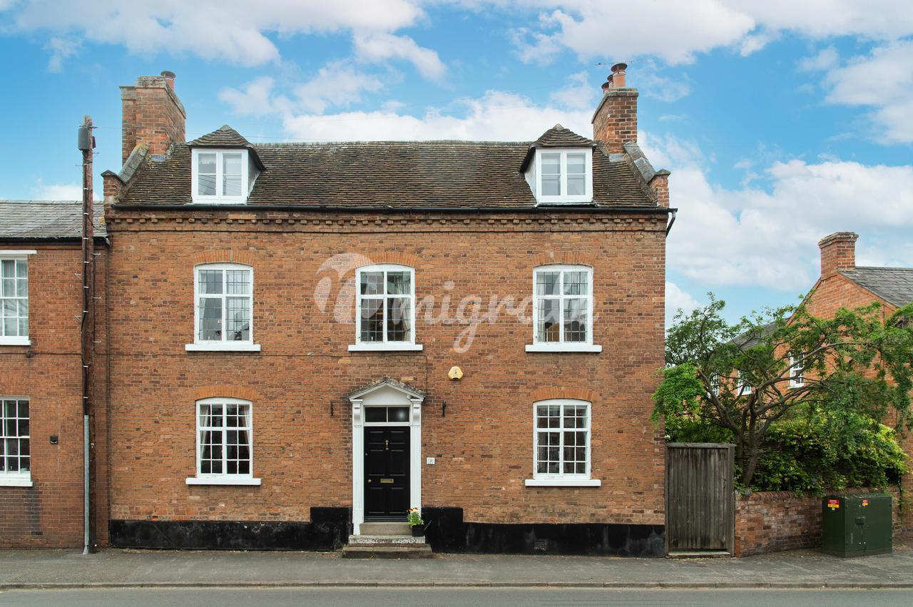 Дом в поселке в Bridge Street, Barford, Warwick, Warwickshire, CV35