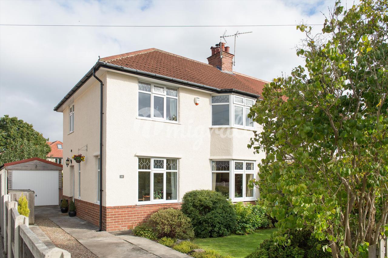 Вилла в Yewdale Road, Harrogate, North Yorkshire, HG2