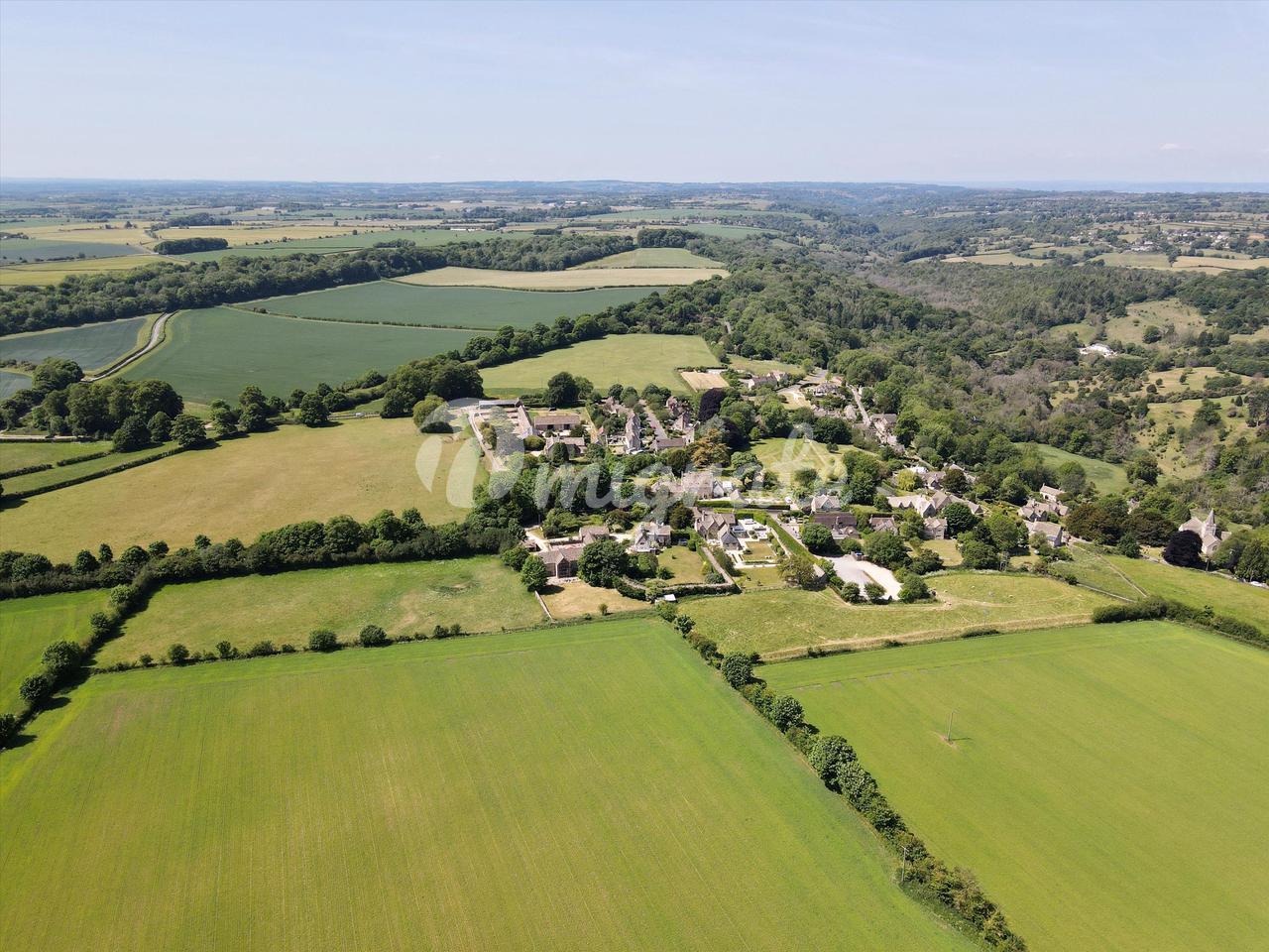 Ферма/Особняк в Sapperton, Cirencester, Gloucestershire, GL7