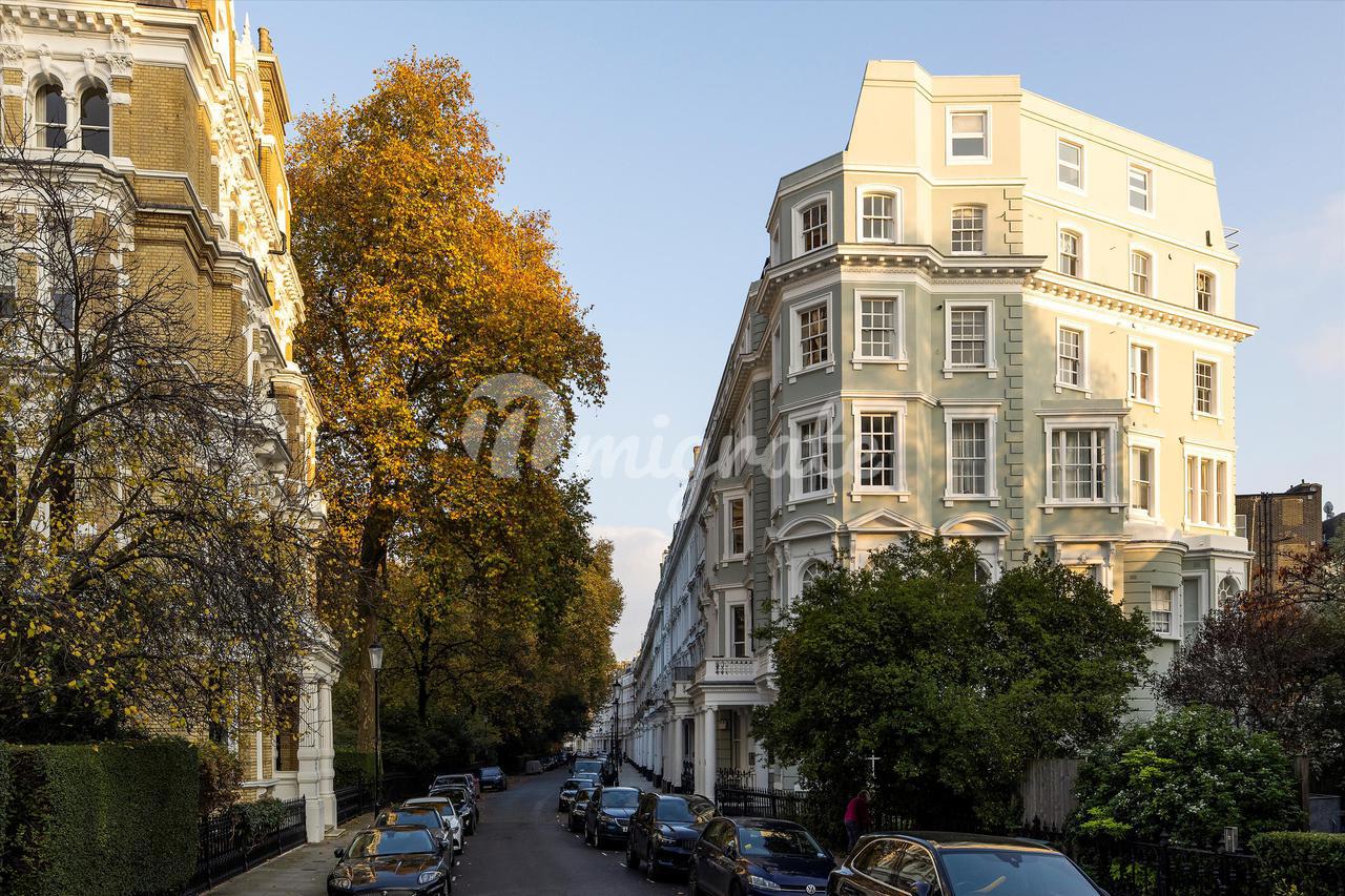 Продажа - Квартира в Cornwall Gardens, South Kensington SW7 - в Лондоне в  Великобритании, цена € 1 387 794 | KF.expert