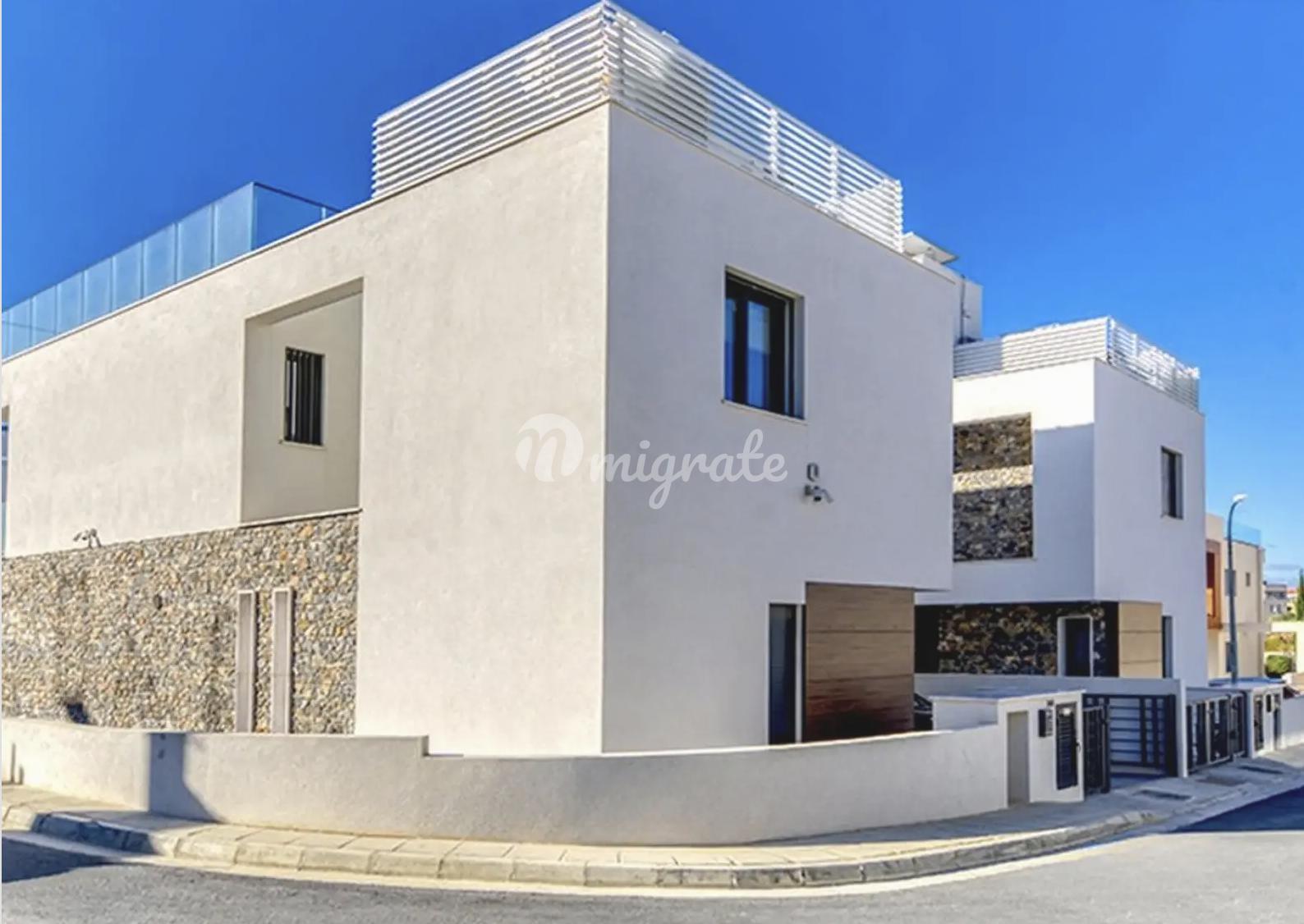 Вилла с 4 спальнями в Гермасойе, Лимассол
 (4 Bedroom Villa in Germasogeia, Limassol)