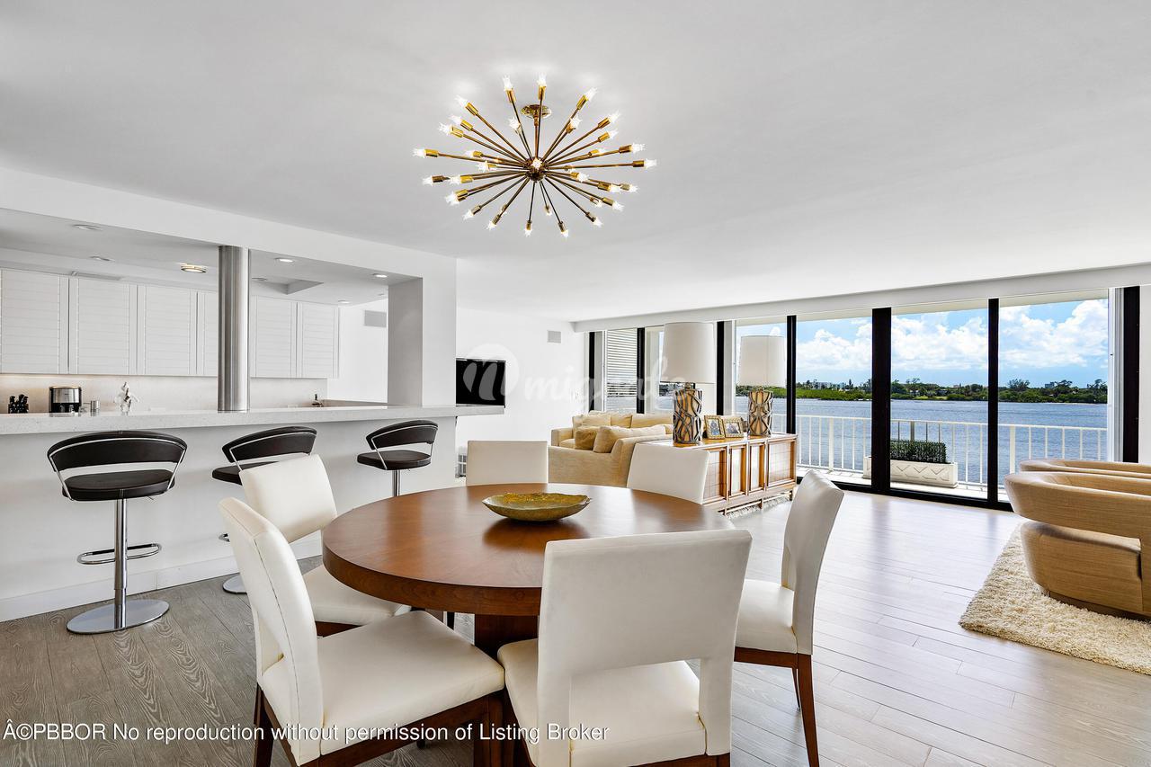 Кондоминиум в 2784 S Ocean Boulevard, 202S - Palm Beach, Florida