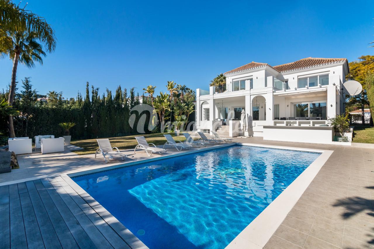 Вилла в Nueva Andalucia, Marbella, Malaga