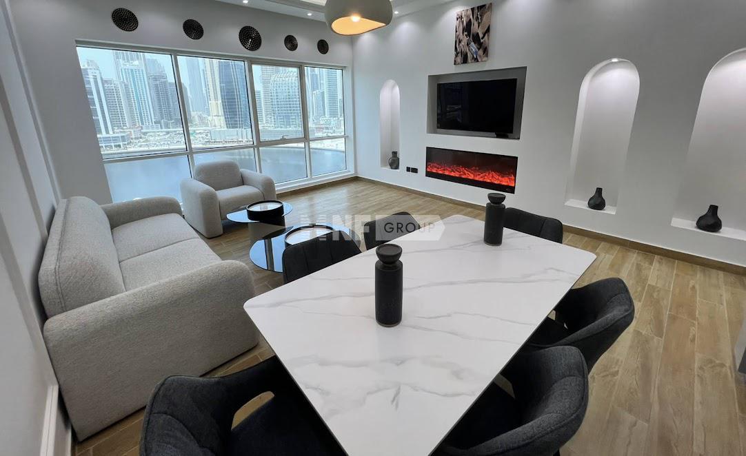 2 BR in The Residence at Business Central