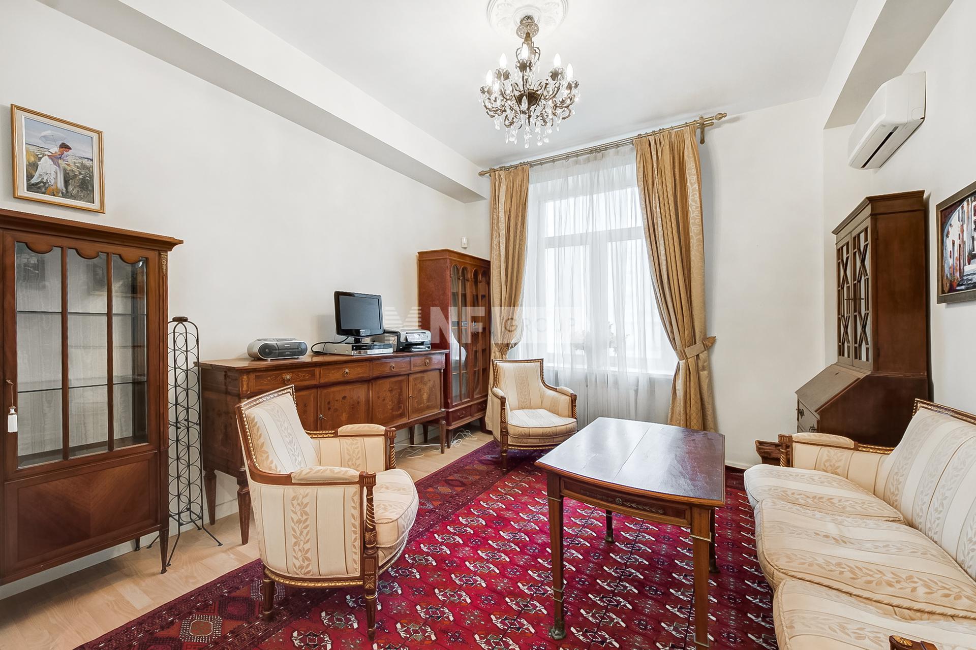 «Тверская улица, 15» (Тверская улица, 15)