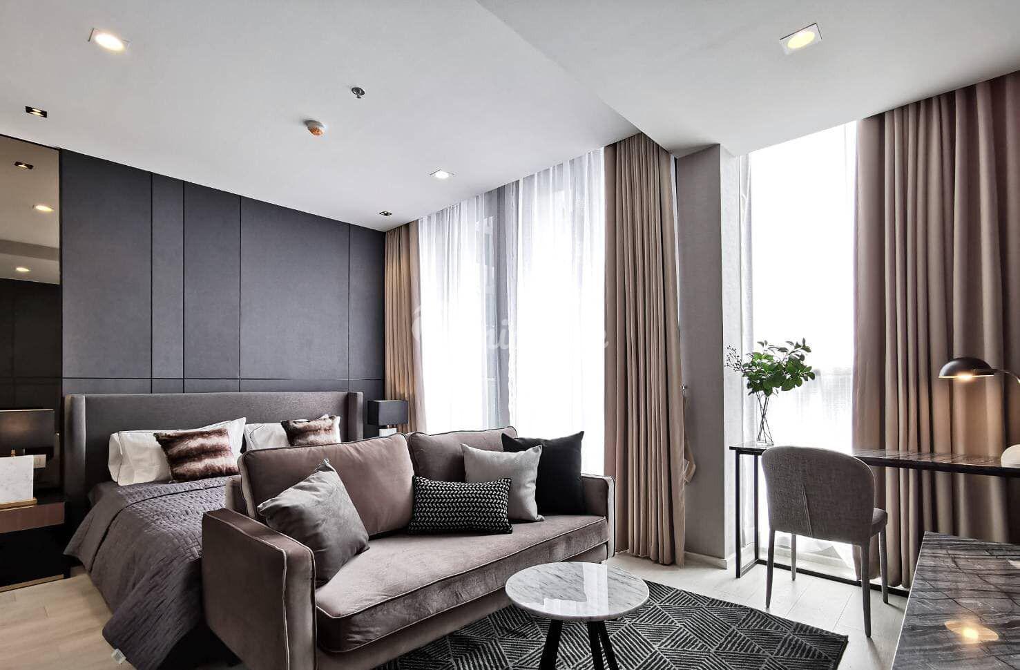 1 спален Кондо на продажу в Noble Ploenchit (Noble Ploenchit)