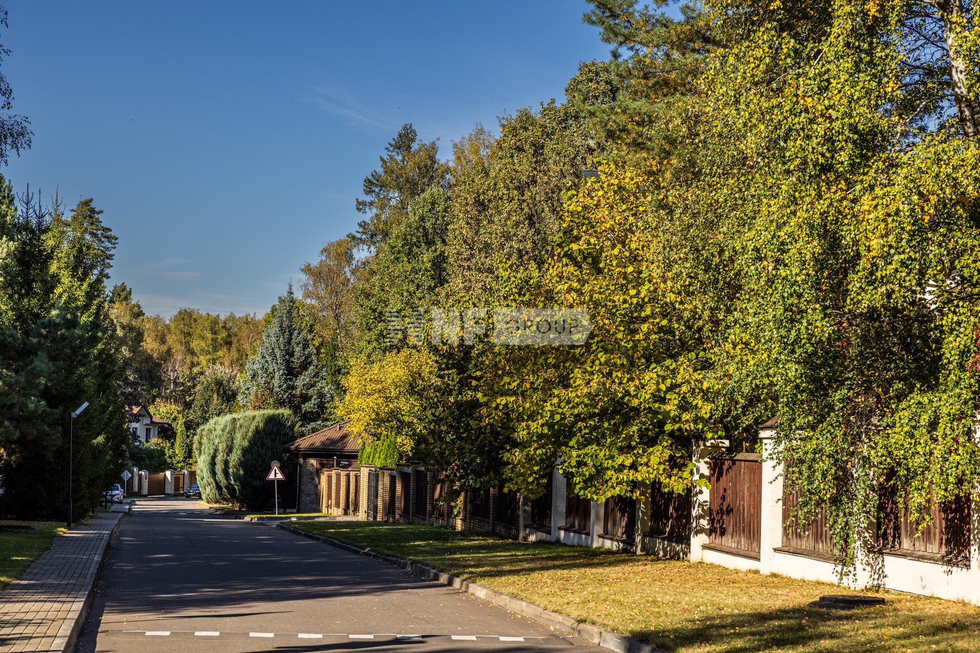 «Изумрудный век» (Izumrudnyy vek)