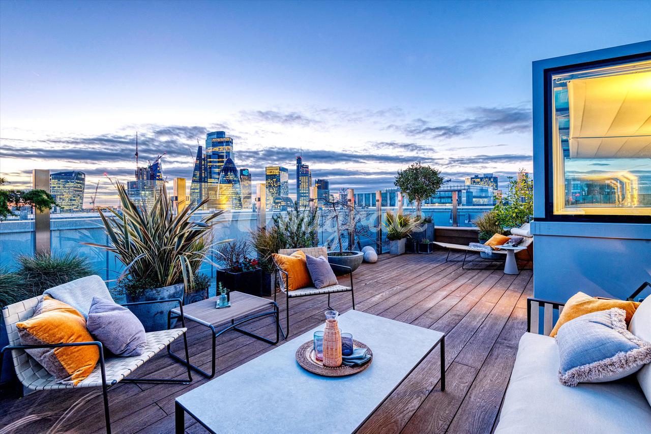 Пентхаус в Cashmere House, London E1