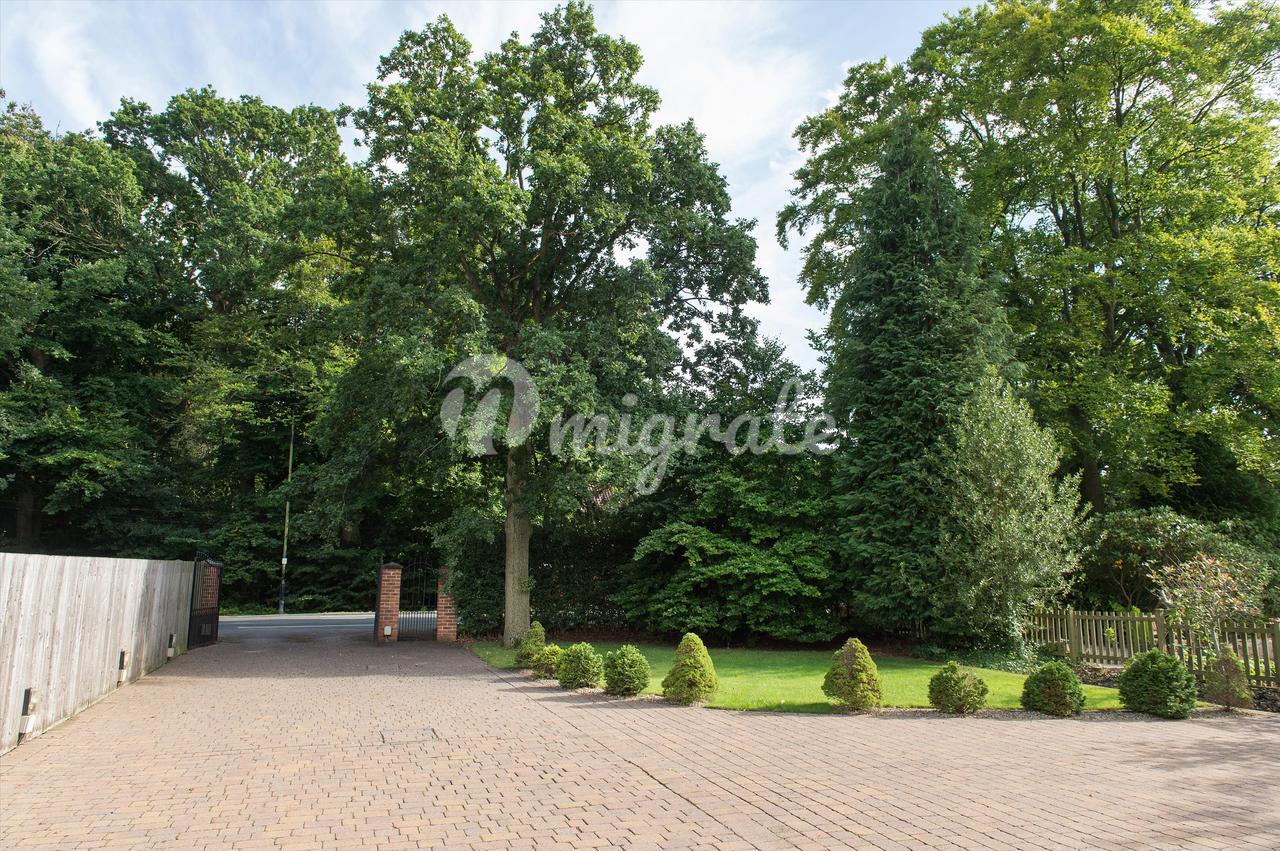 Вилла в Hookstone Drive, Harrogate, North Yorkshire, HG2