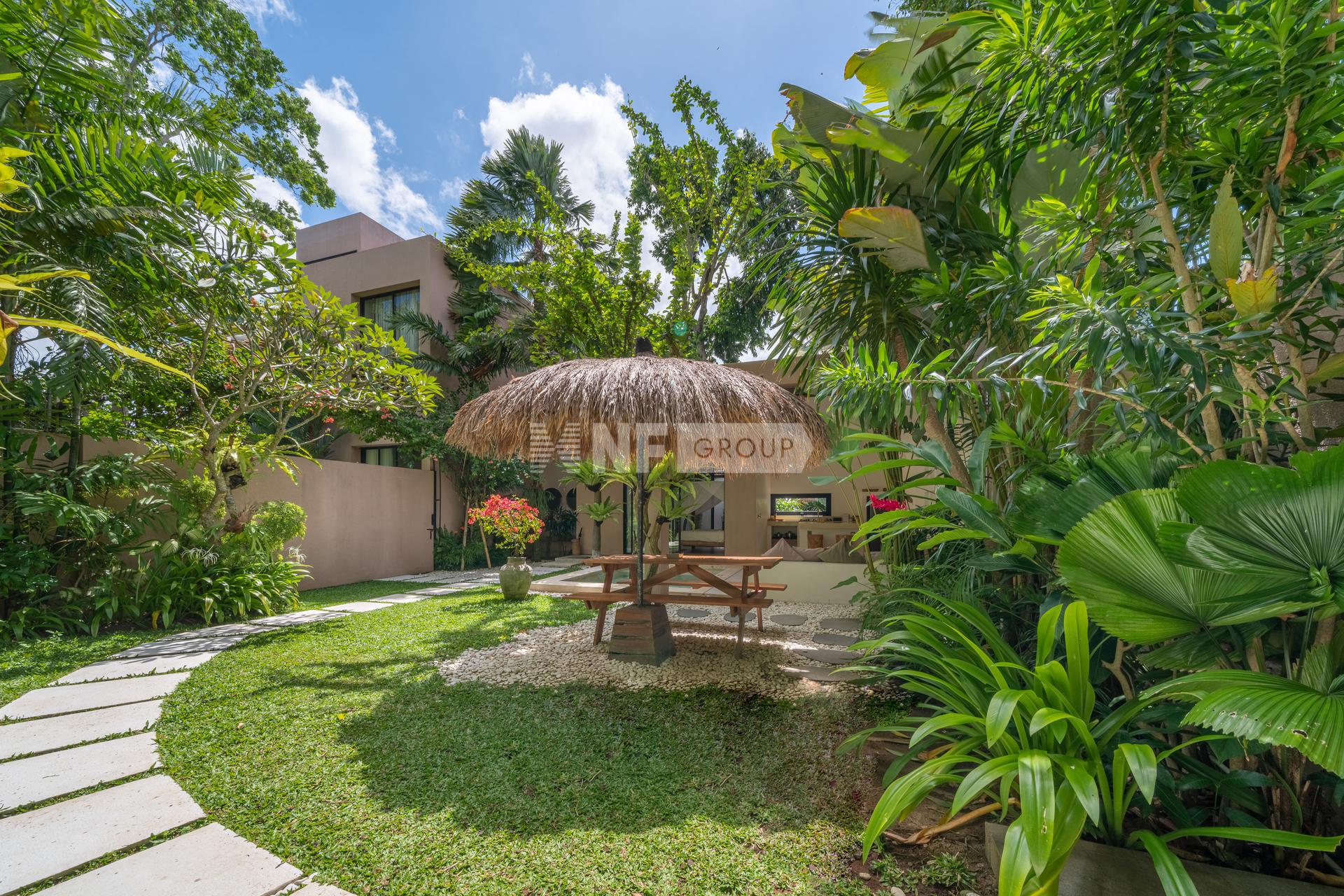 1BR + 3BR Tropical Villas in Kedungu with Rice Field Views