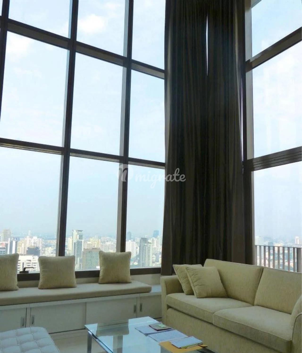 2 спален Кондо на продажу в The Emporio Place (The Emporio Place)