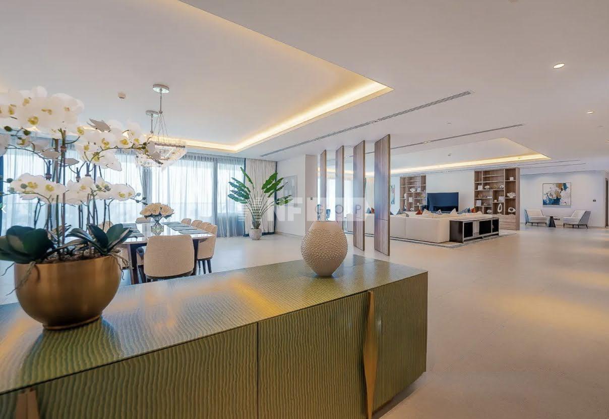 Апартаменты с 4 спальнями в W Residences Palm (4 BR Apartment in W Residences Palm)