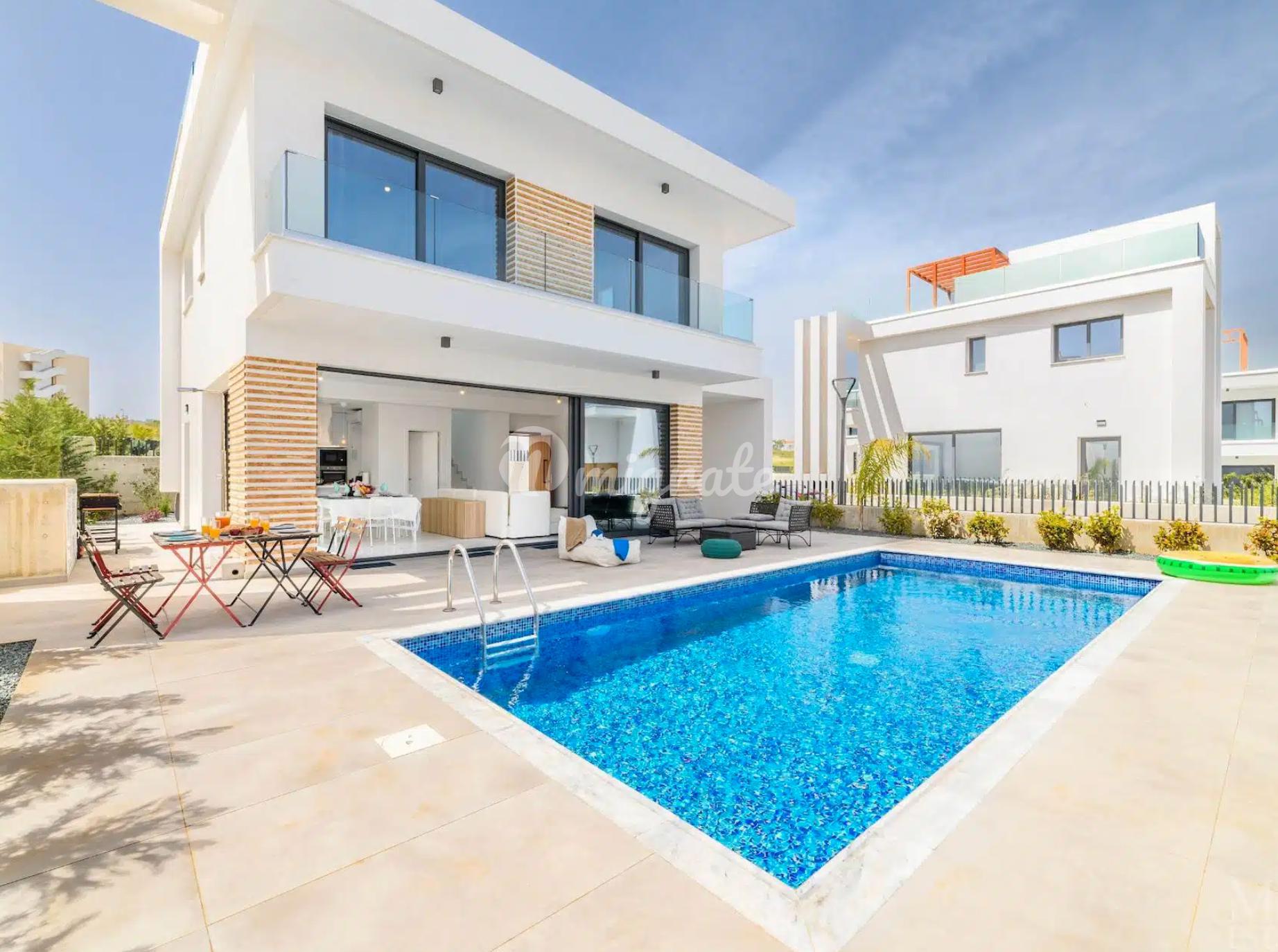 Вилла с 3 спальнями в Протарасе, Фамагуста
 (3 Bedroom Villa in Protaras, Famagusta)