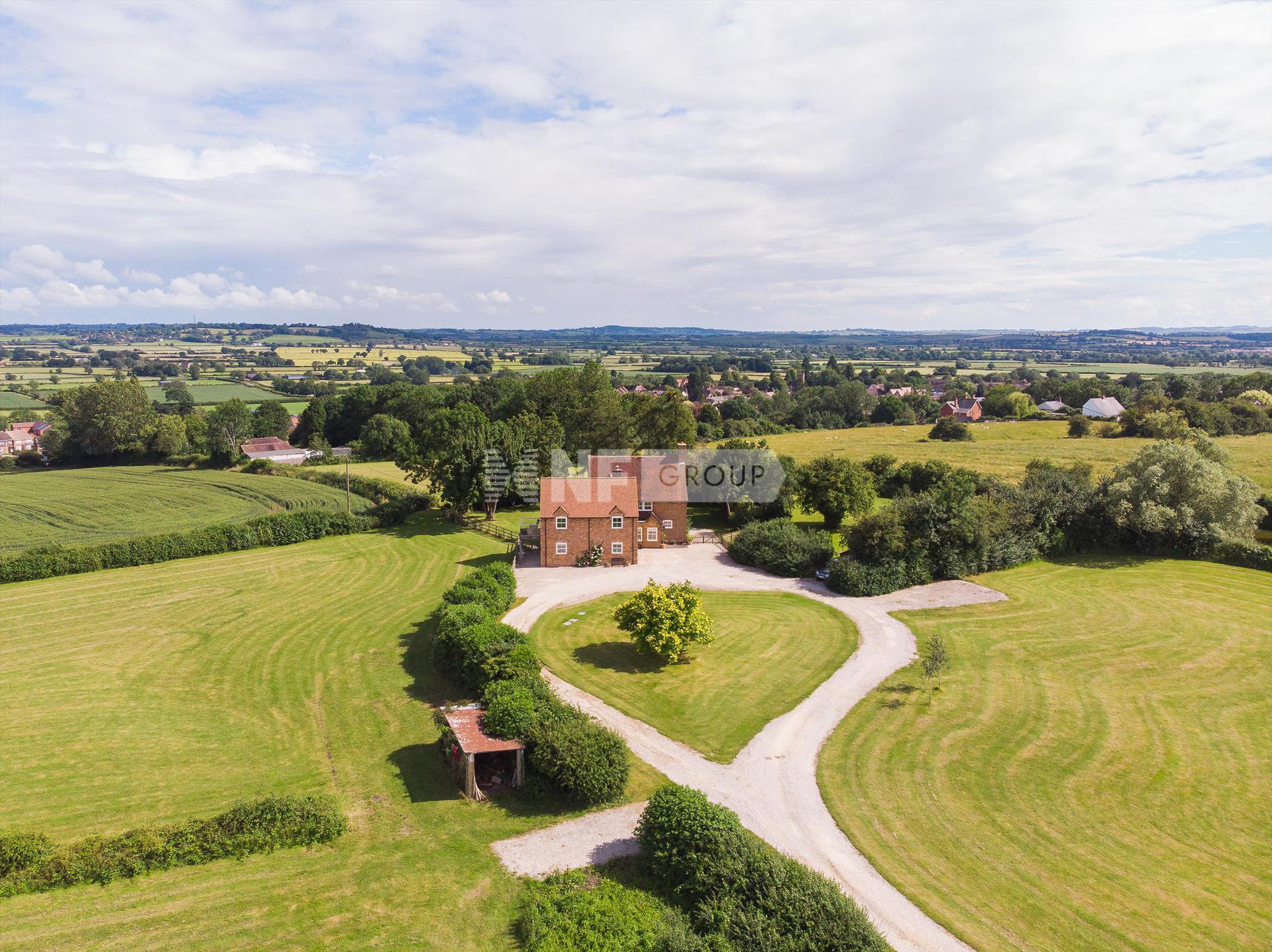 Вилла в Rugby Road, Stockton, Southam, CV47