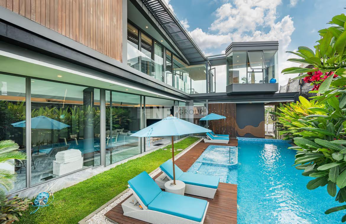 The epitome of luxury living in Bumbak