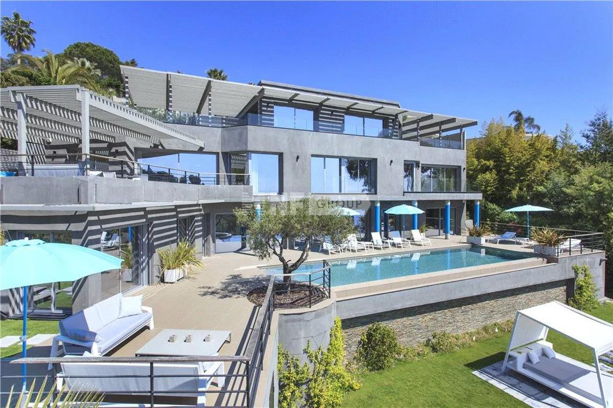 Вилла на возвышенности Канн (rsi170847)