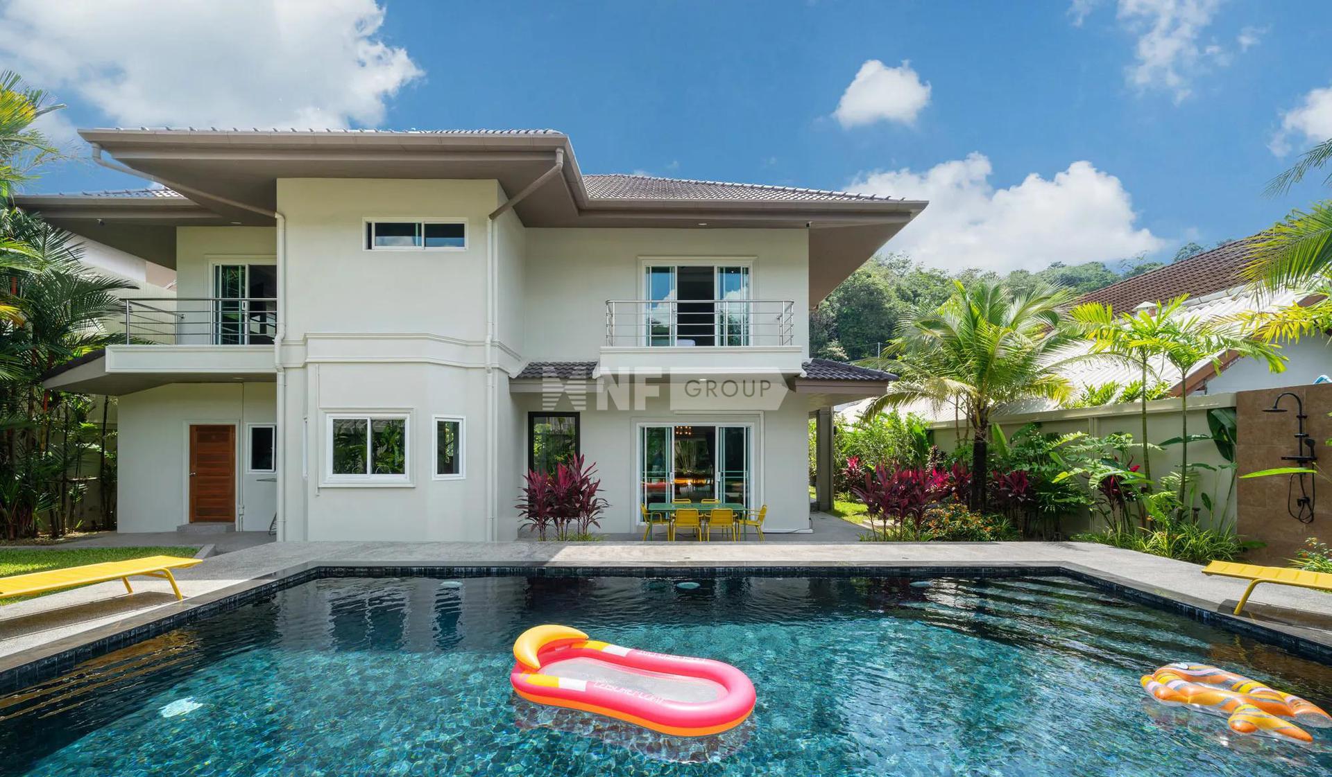 3 Bedrooms 4 Bathrooms Villa in Kamala beach