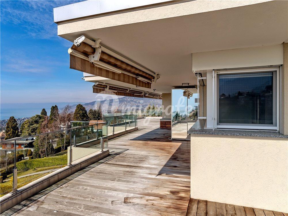 Апартамент в Montreux, Vaud