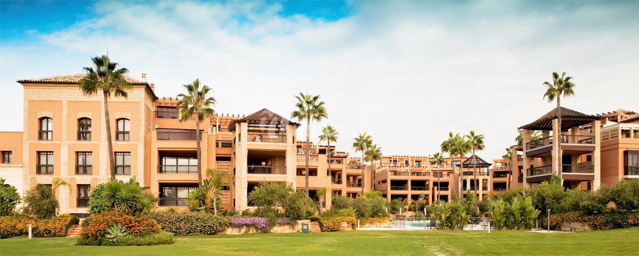 Апартамент в Casablanca Beach, Marbella, Malaga