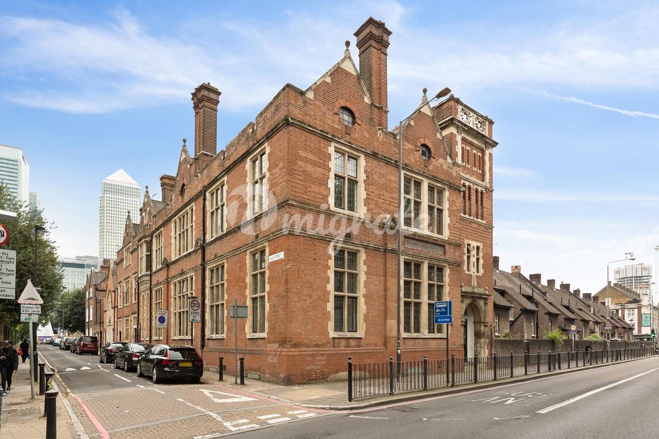 Квартира в East India Dock Road, London, E14.