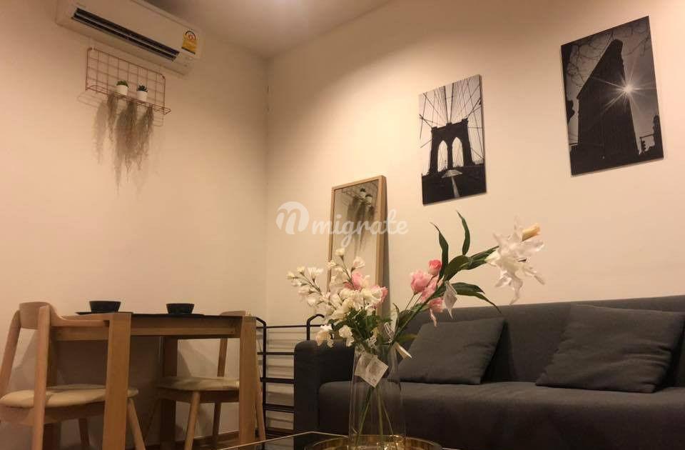 1 спален Кондо на продажу в Hasu Haus (Hasu Haus)