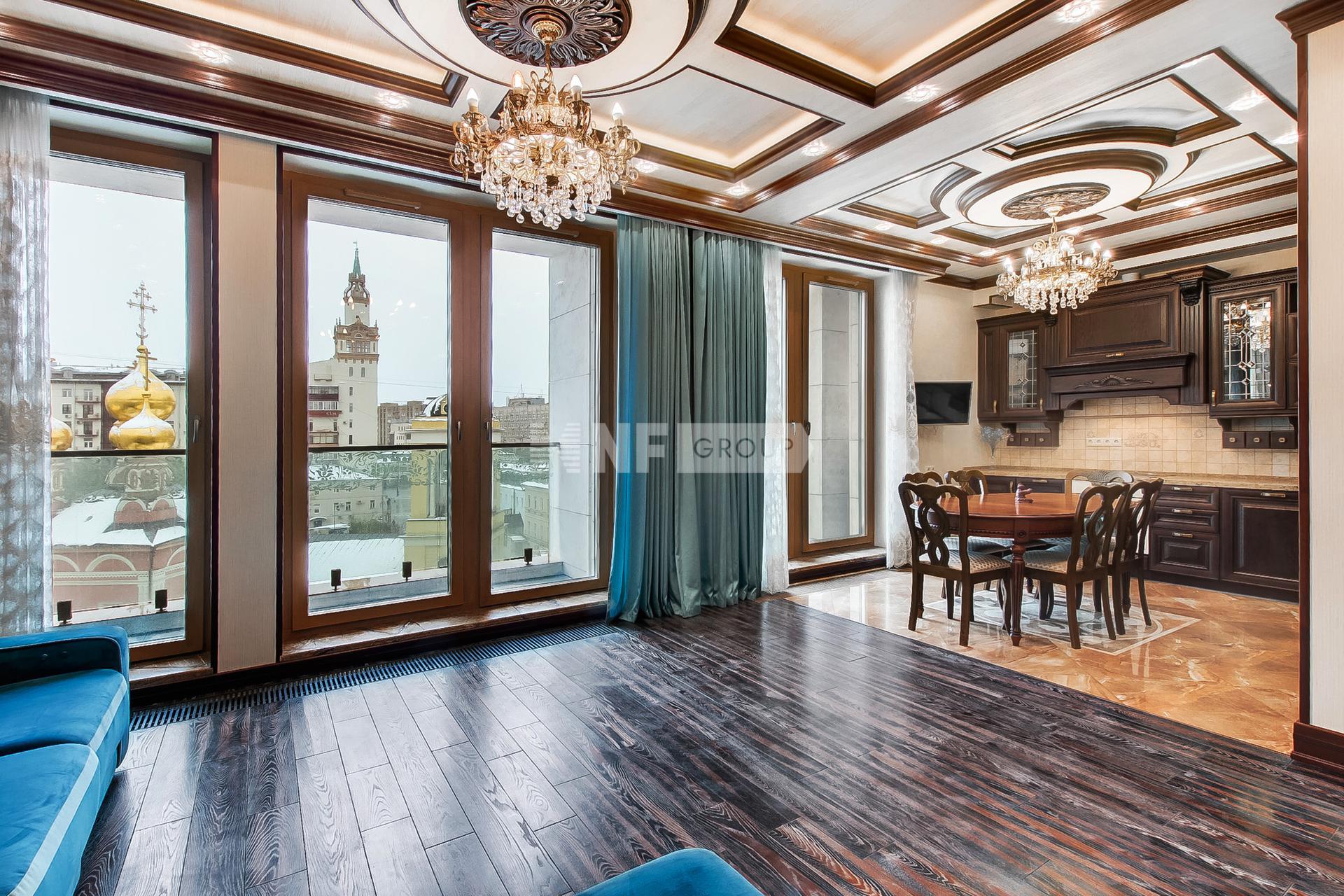 «Смоленский Де Люкс» (Smolensky De Luxe)