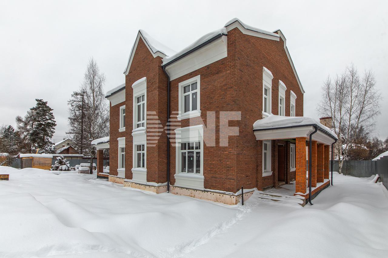 Загородный 🏠 дом 450 м² в поселке Тоскана НПИЗ на Киевском  шоссе, цена 31 млн. руб. | Лот hs9914504