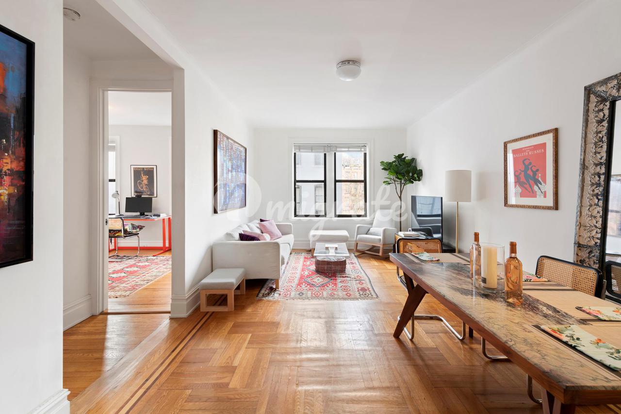 Вилла в 99 East 4Th Street, 99 E 4TH ST, 4K - East Village, New York