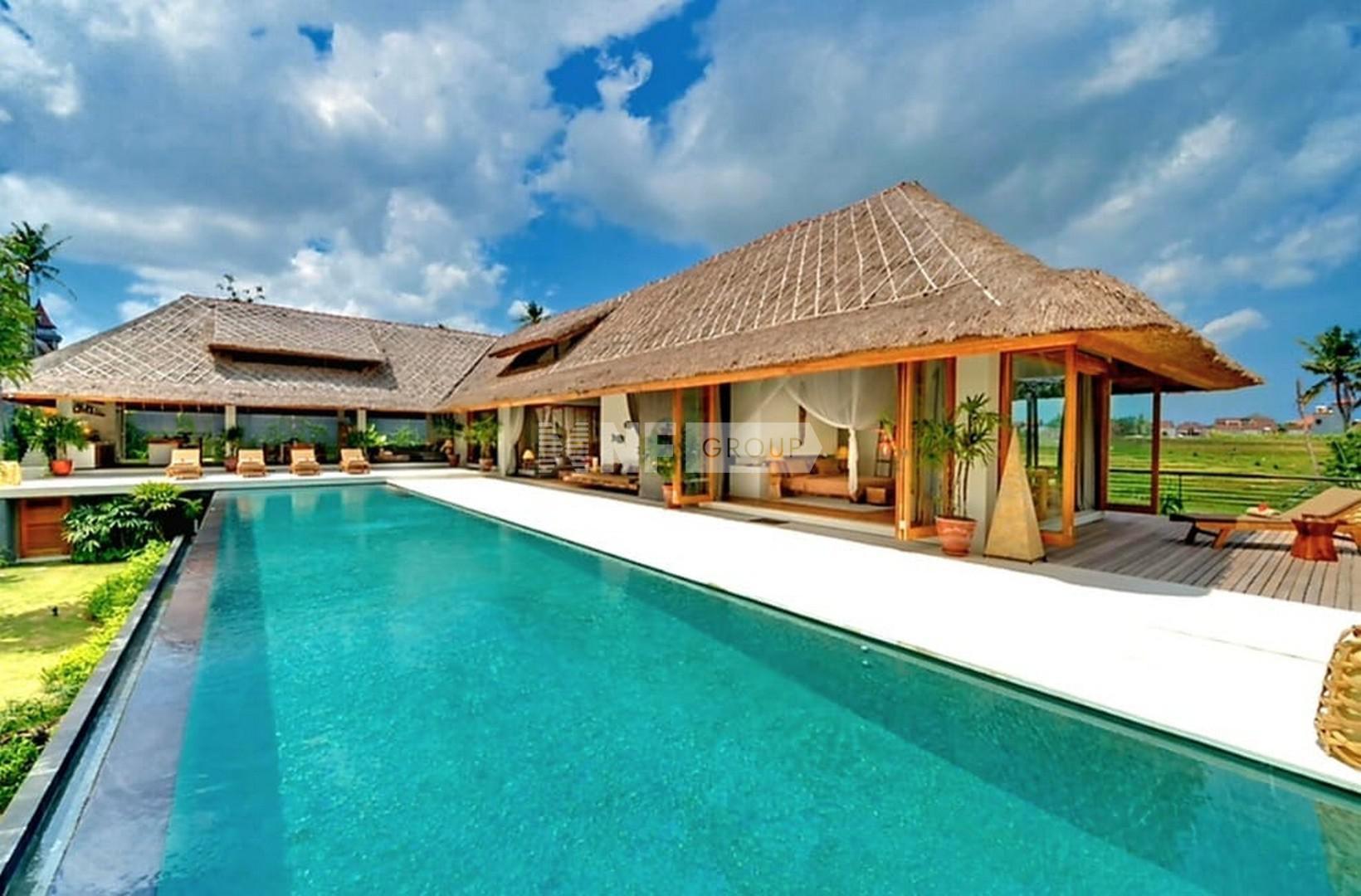 Majestic Villa for Sale Freehold in North Canggu