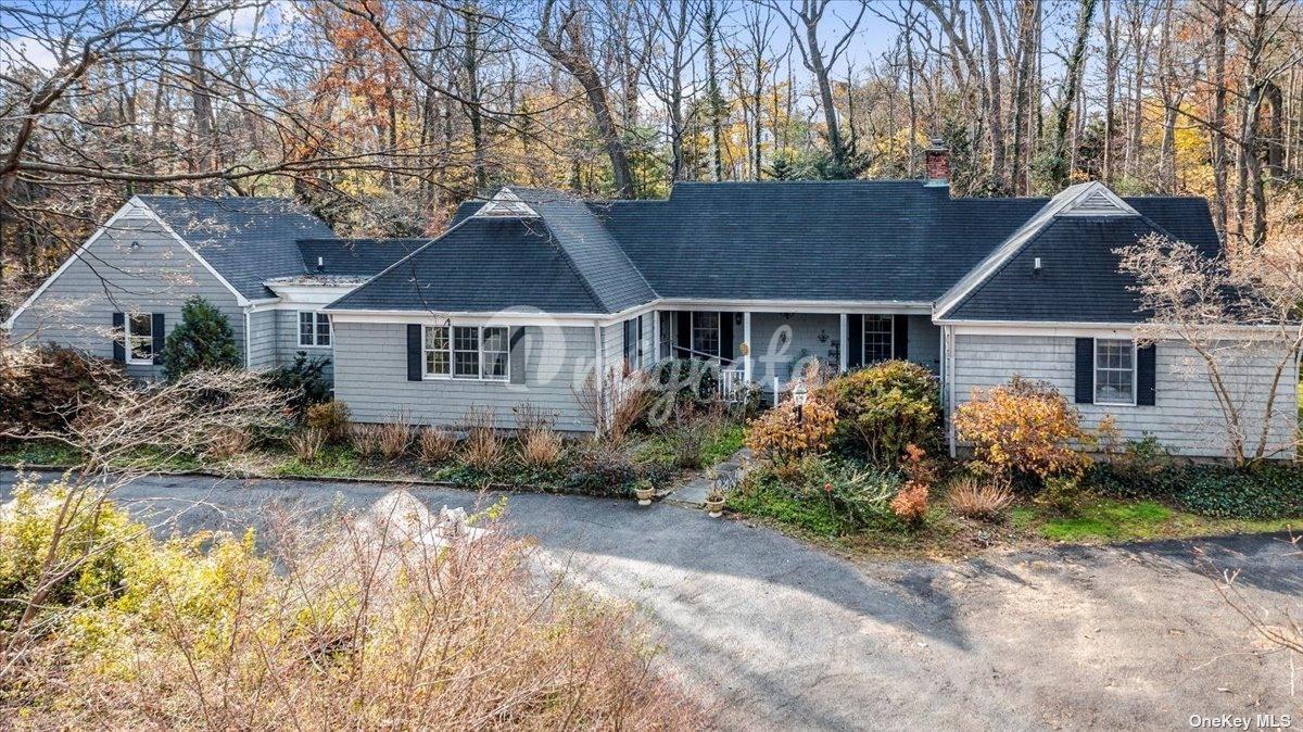 Вилла в 35 Shutter Lane - Oyster Bay Cove, New York