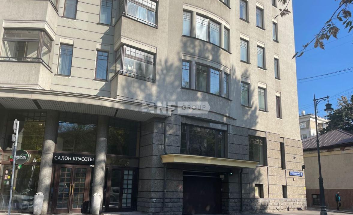 1-й Неопалимовский переулок, 8 (1-y Neopalimovskiy alley, 8)