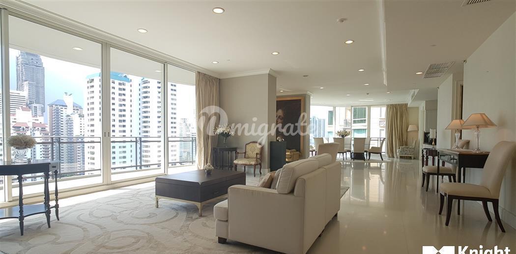 Кондоминиум в Condominium Royce Private Residences, 355.49 sq.m